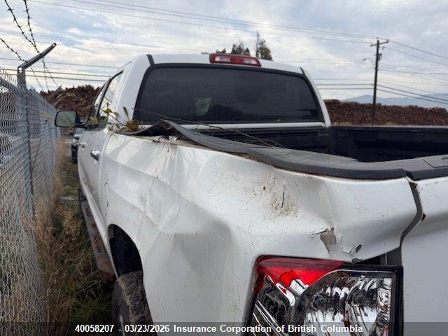 5TFHY5F12EX328415 Toyota Tundra Crewmax Limited