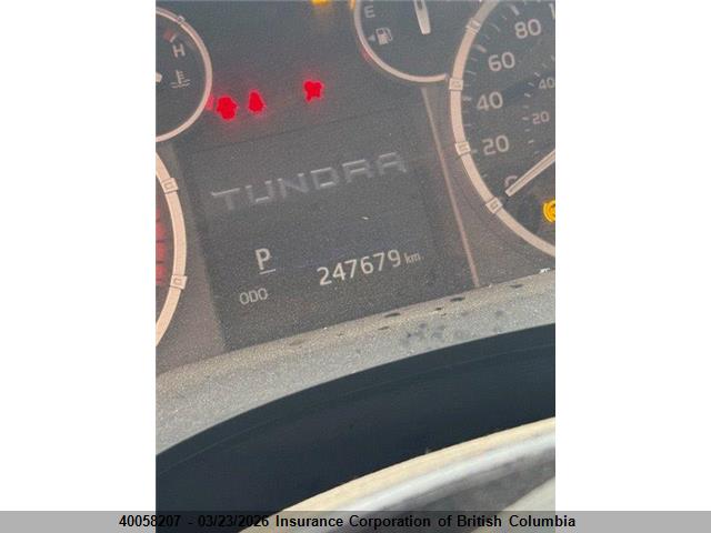 5TFHY5F12EX328415 Toyota Tundra Crewmax Limited