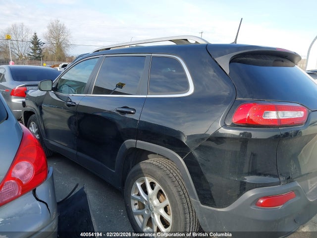 1C4PJLCS4HD224306 Jeep Cherokee Latitude