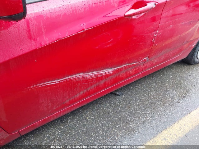 40058257 :رقم المزاد ، KMHCT5AEXDU085094 vin ، 2013 Hyundai Accent Gl مزاد بيع