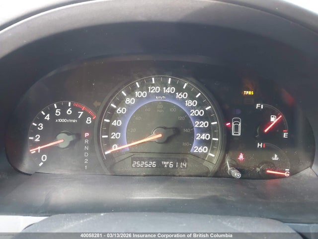 40058281 :رقم المزاد ، 5FNRL38628B501347 vin ، 2008 Honda Odyssey Exl مزاد بيع