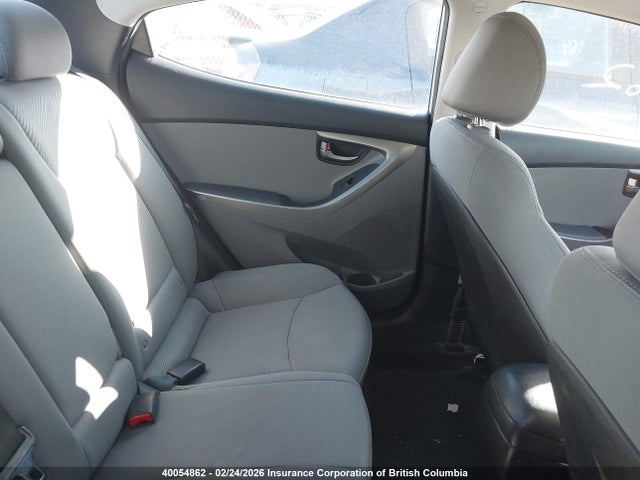 2013 Hyundai Elantra Gls/limited მანქანა იყიდება აუქციონზე, vin: 5NPDH4AE5DH434239, აუქციონის ნომერი: 40054862