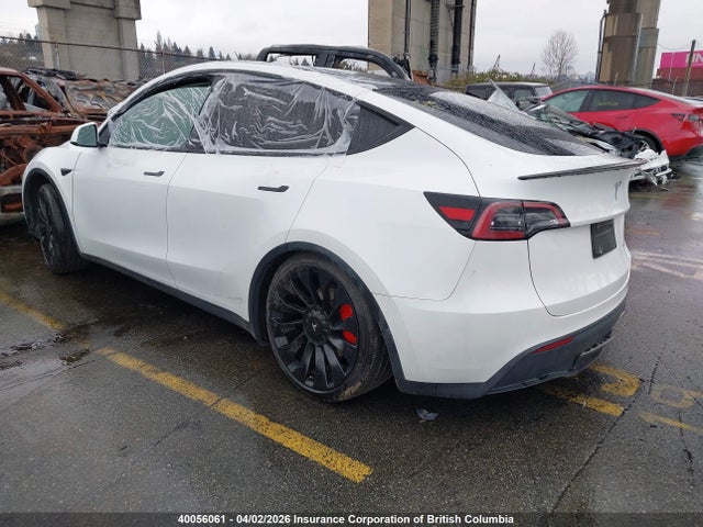 Tesla Model Y 2023 LRWYGDEF8PC136496 Image 3