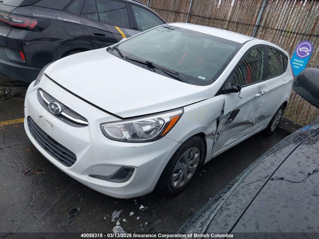 40058315 :رقم المزاد ، KMHCT5AE8GU304493 vin ، 2016 Hyundai Accent Se مزاد بيع