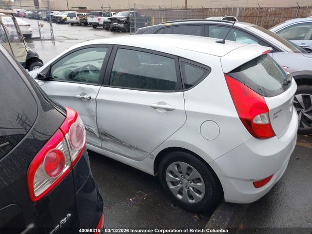 40058315 :رقم المزاد ، KMHCT5AE8GU304493 vin ، 2016 Hyundai Accent Se مزاد بيع
