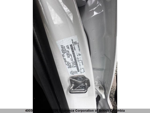 1FMCU9J99HUA04891 Ford Escape Titanium