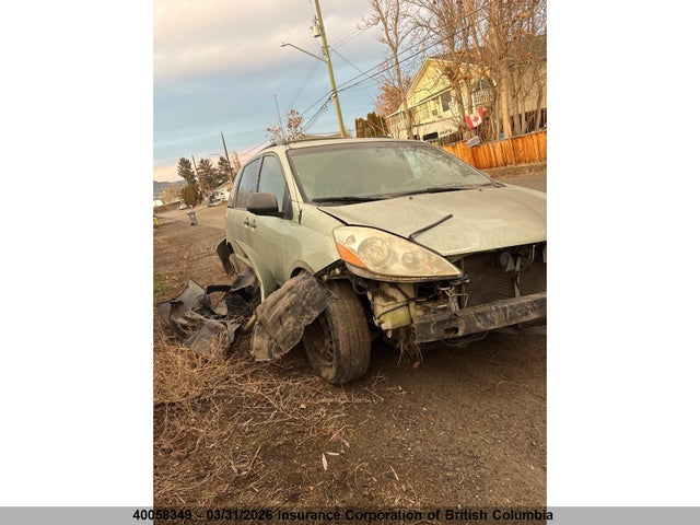 2006 Toyota Sienna Ce 7 Passenger/ce 8 Passenger მანქანა იყიდება აუქციონზე, vin: 5TDZA29C76S403928, აუქციონის ნომერი: 40058349