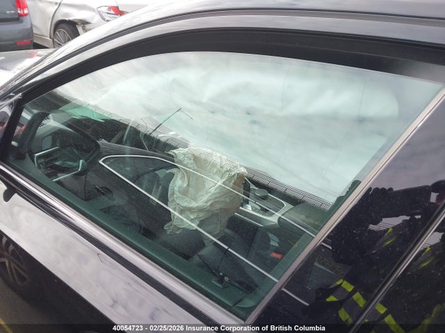 3MW5R7J05L8B23853 BMW 330XI