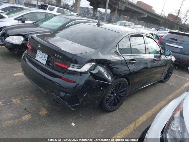 3MW5R7J05L8B23853 BMW 330XI