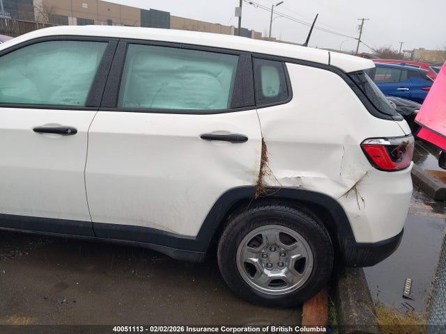 3C4NJCAB8JT117995 Jeep Compass Sport