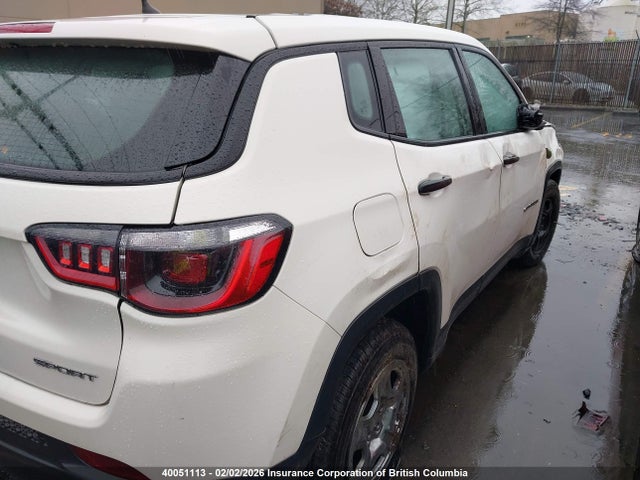 3C4NJCAB8JT117995 Jeep Compass Sport