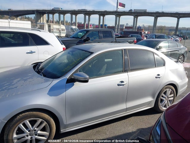 40058397 :رقم المزاد ، 3VW2K7AJ2FM281109 vin ، 2015 Volkswagen Jetta مزاد بيع