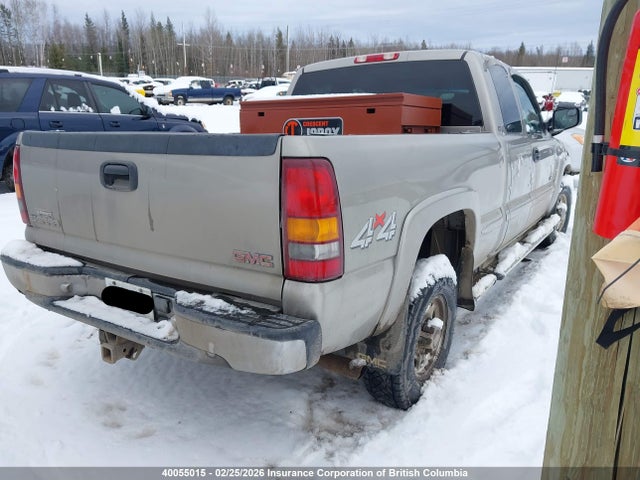 2001 Gmc New Sierra K2500 მანქანა იყიდება აუქციონზე, vin: 1GTGK29U41Z179828, აუქციონის ნომერი: 40055015