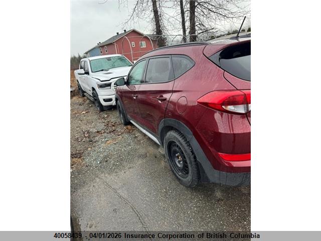 KM8J3CA44HU384413 Hyundai Tucson Limited/sport And Eco/se