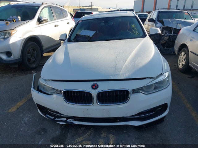 WBA8E5G51HNU22583 BMW 320i Xdrive