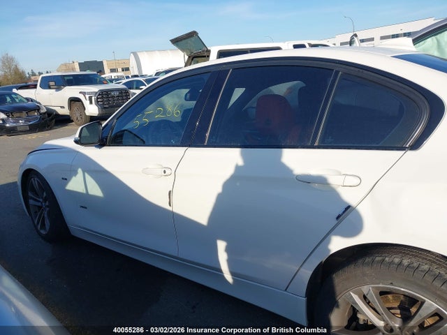 WBA8E5G51HNU22583 BMW 320i Xdrive
