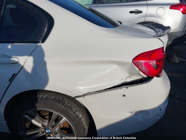 WBA8E5G51HNU22583 BMW 320i Xdrive