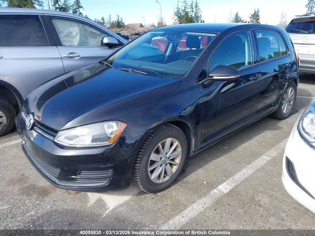 40055830 :رقم المزاد ، 3VW217AU8FM058666 vin ، 2015 Volkswagen Golf مزاد بيع