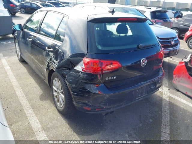 40055830 :رقم المزاد ، 3VW217AU8FM058666 vin ، 2015 Volkswagen Golf مزاد بيع