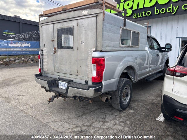 2017 Ford F350 მანქანა იყიდება აუქციონზე, vin: 1FT8X3BT0HEE11260, აუქციონის ნომერი: 40058457