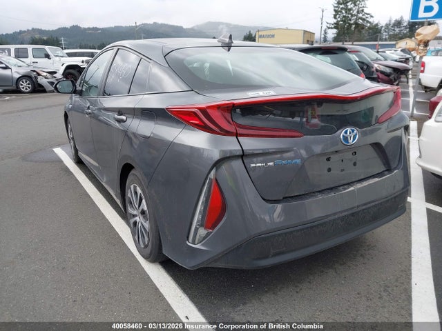 JTDKAMFP1N3203714 Toyota Prius