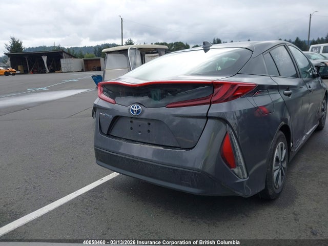 JTDKAMFP1N3203714 Toyota Prius