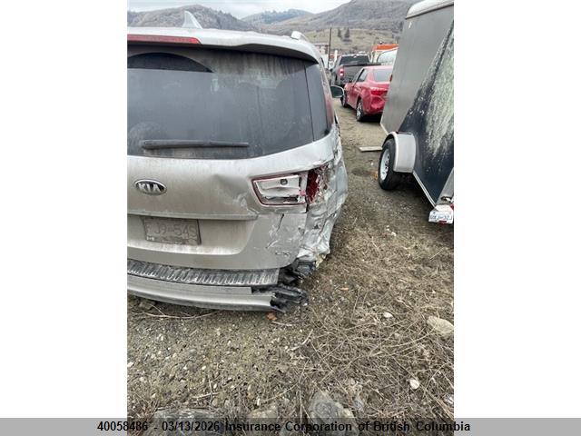2018 Kia Sedona Lx მანქანა იყიდება აუქციონზე, vin: KNDMB5C17J6358384, აუქციონის ნომერი: 40058486