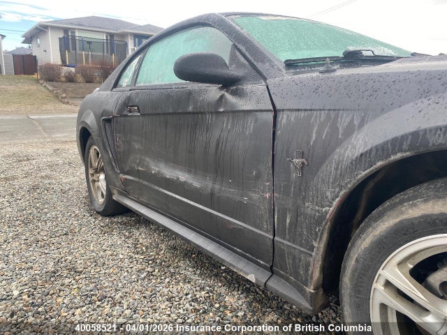 Продаж на аукціоні авто 2000 Ford Mustang, vin: 1FAFP4046YF201707, номер лоту: 40058521