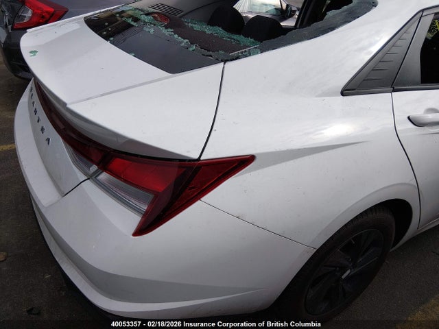 KMHLM4AG4MU148053 Hyundai ELANTRA SEL