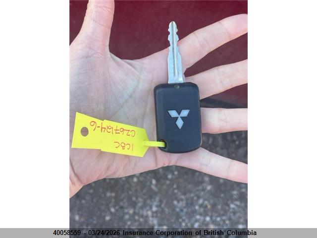 JA4AJ3AU8KU605748 Mitsubishi RVR