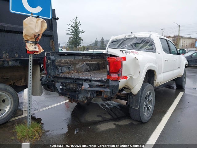 5TFDZ5BN7JX036452 Toyota Tacoma Sr5
