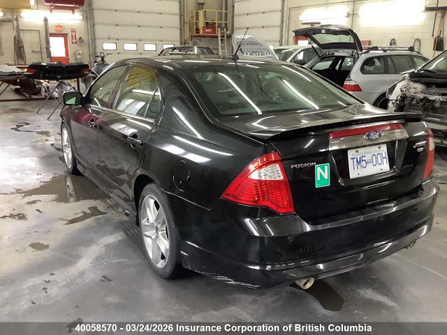 2011 Ford Fusion Sport მანქანა იყიდება აუქციონზე, vin: 3FAHP0DC4BR181342, აუქციონის ნომერი: 40058570