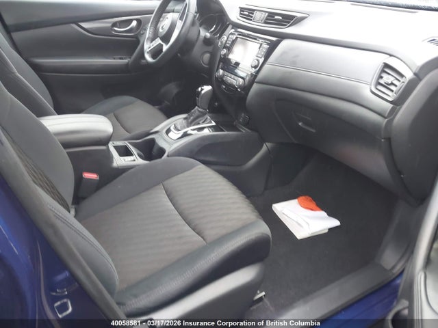 Продажа на аукционе авто 2017 Nissan Rogue, vin: 5N1AT2MV9HC851930, номер лота: 40058581