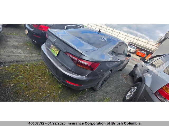 3VWE57BU0KM039037 Volkswagen Jetta