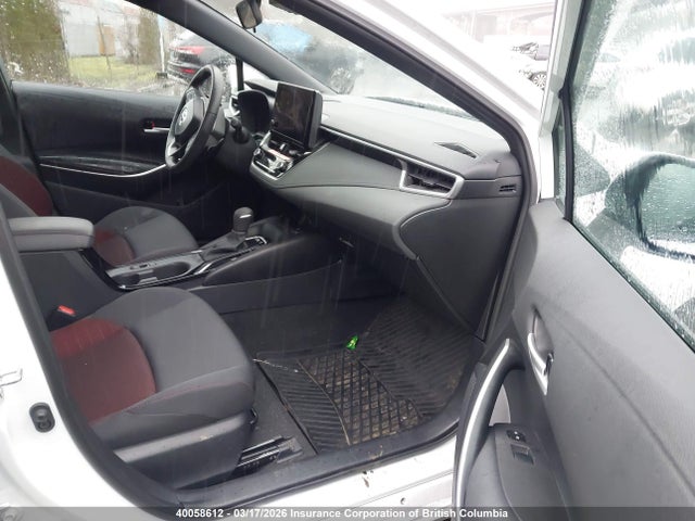 5YFB4MBE0RP201509 Toyota COROLLA SE