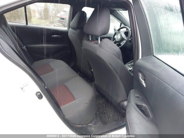 5YFB4MBE0RP201509 Toyota COROLLA SE