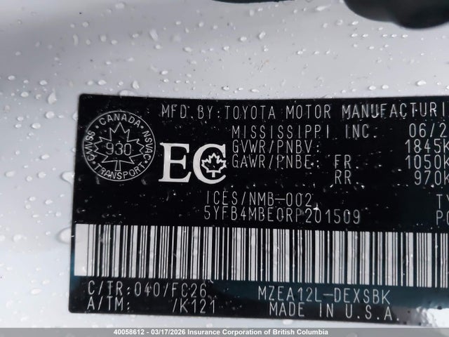 5YFB4MBE0RP201509 Toyota COROLLA SE
