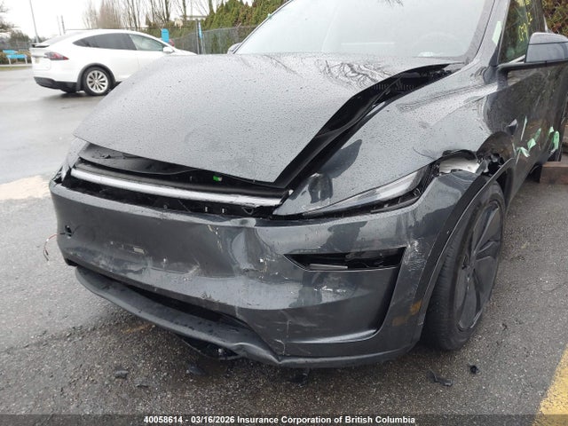40058614 :رقم المزاد ، XP7YGDEE4TB747941 vin ، 2026 Tesla Model Y مزاد بيع