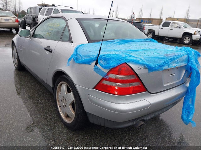 Auction sale of the 1998 Mercedes-benz Slk 230 Kompressor, vin: WDBKK47F3WF038170, lot number: 40058617