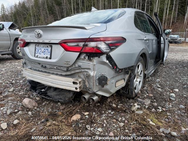4T1S11BK5NU052021 Toyota Camry