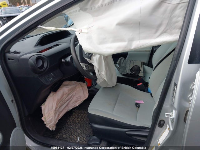 JTDKDTB34E1059964 Toyota PRIUS C
