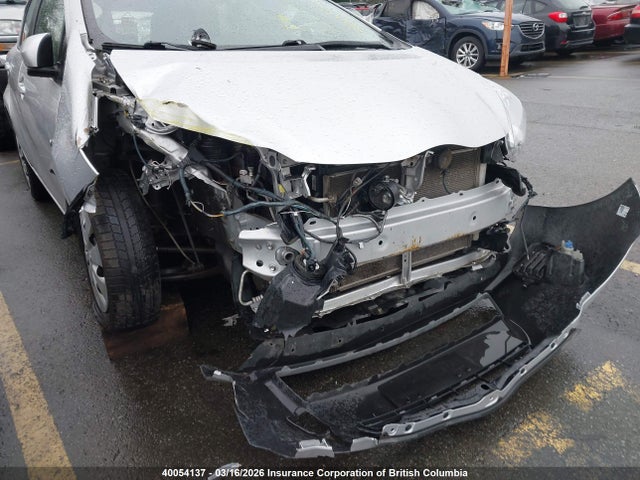 JTDKDTB34E1059964 Toyota PRIUS C