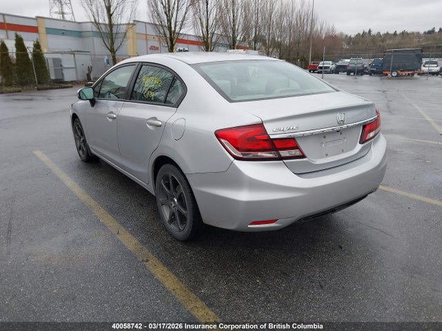 Продажа на аукционе авто 2015 Honda Civic, vin: 2HGFB2F46FH001802, номер лота: 40058742