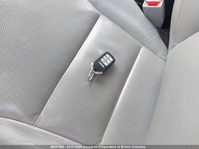 40047868 :رقم المزاد ، 2HKRM4H71GH129334 vin ، 2016 Honda Cr-v Exl مزاد بيع