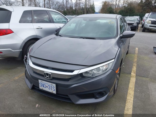 Продаж на аукціоні авто 2018 Honda Civic Lx, vin: 2HGFC2F6XJH029075, номер лоту: 40055223