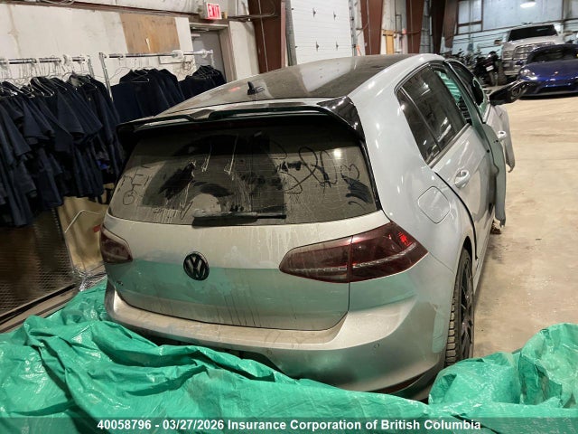 WVWUF7AU0GW248220 Volkswagen Golf
