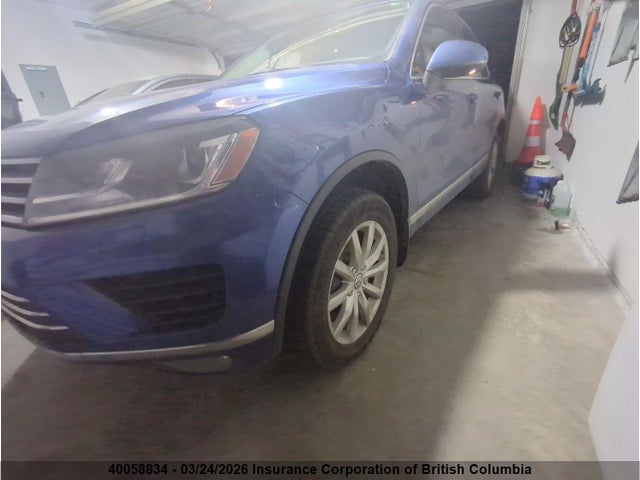 WVGEF9BP9GD013055 Volkswagen Touareg Sport/lux/executive