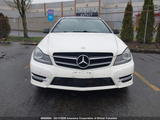 40058884 :رقم المزاد ، WDDGJ5HB0CF782886 vin ، 2012 Mercedes-benz C 350 مزاد بيع