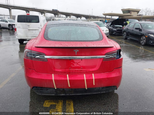 2018 Tesla Model S 100d/75d/p100d მანქანა იყიდება აუქციონზე, vin: 5YJSA1E26JF277471, აუქციონის ნომერი: 40058899