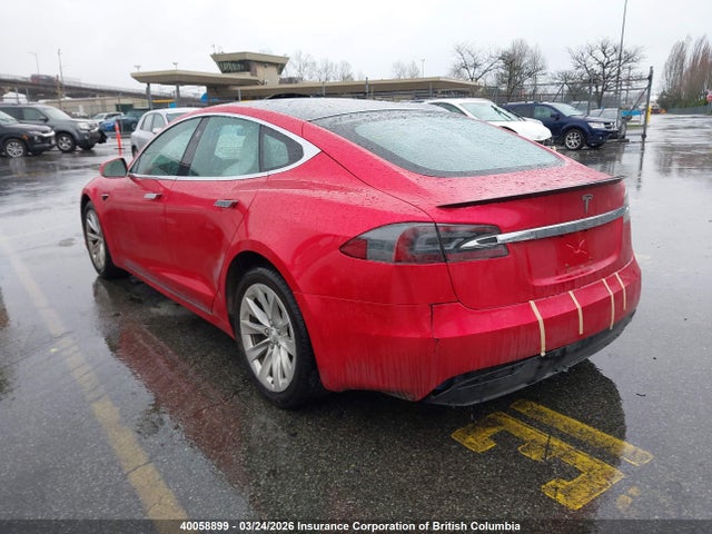 2018 Tesla Model S 100d/75d/p100d მანქანა იყიდება აუქციონზე, vin: 5YJSA1E26JF277471, აუქციონის ნომერი: 40058899